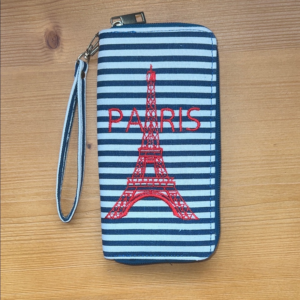 Stylish Eiffel Tower Wallet with Wrist Strap – Never Used